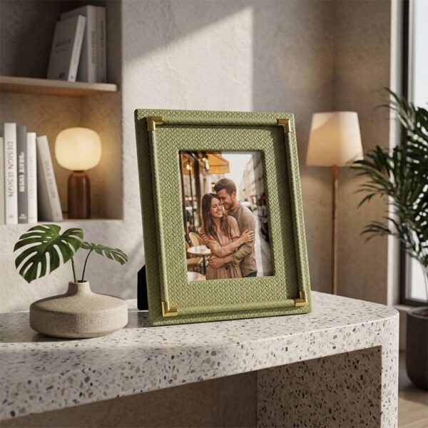 Photo Frame (1) - green copy Photo Frame FR612704
