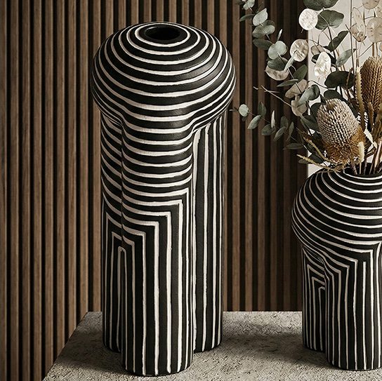 Irregular vase 1
