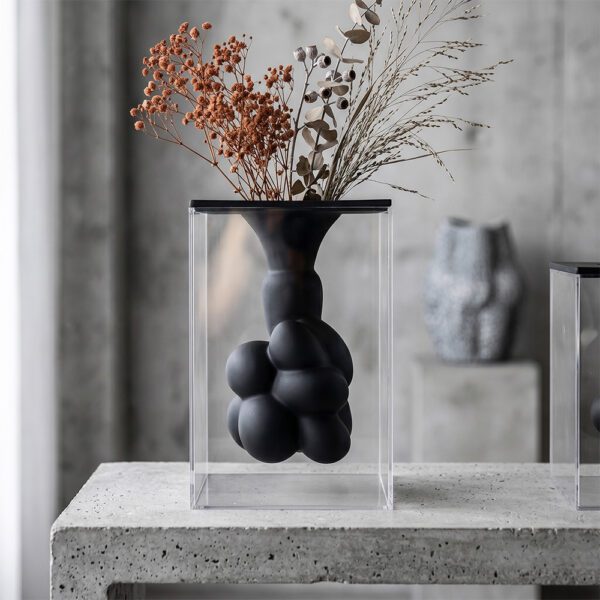 Noir Blossom Vase